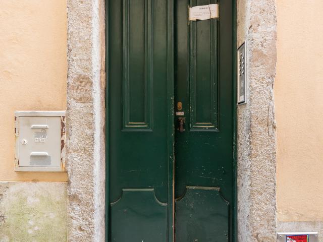Estúdio alugar em Santa Maria Maior, Lisboa