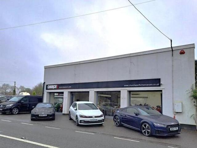 House for sale in Surrey, England