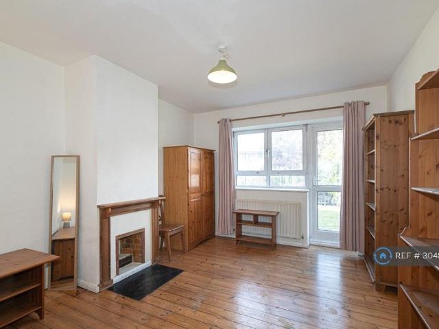 Apartment for rent in Upper Tooting, Greater London