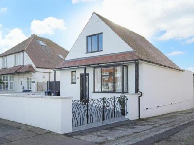 House for sale in Acol, Kent