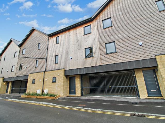 House for rent in Kings Farm, Hamerton