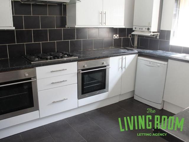 House for rent in Plasnewydd, Falcon Lodge