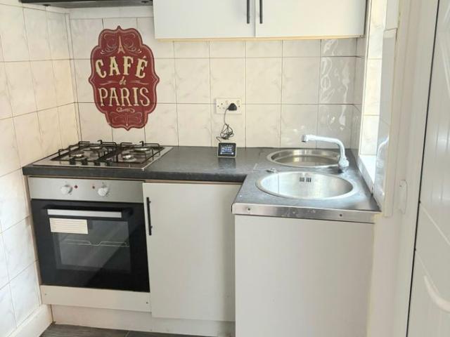 Apartment for rent in Pellon, Halifax