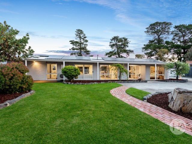 House for sale in Somerville, Melbourne