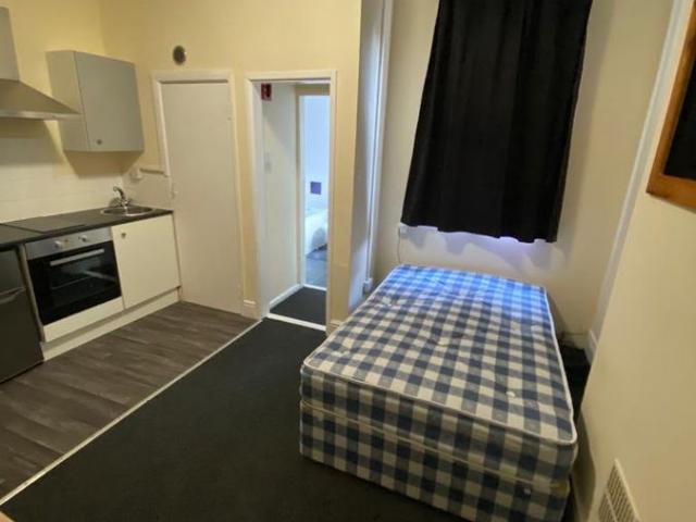 Studio for rent in Hyson Green, Haddon