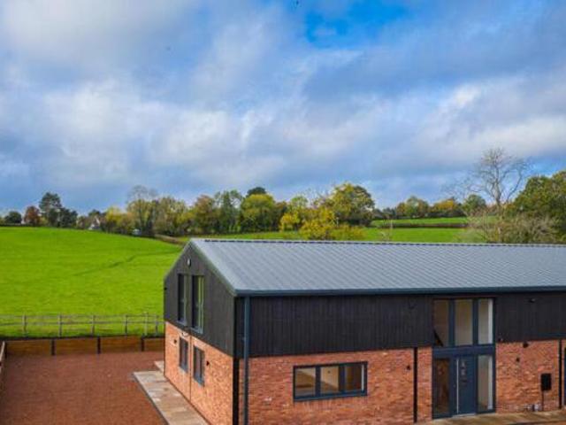 House for sale in Alfrick, Worcestershire