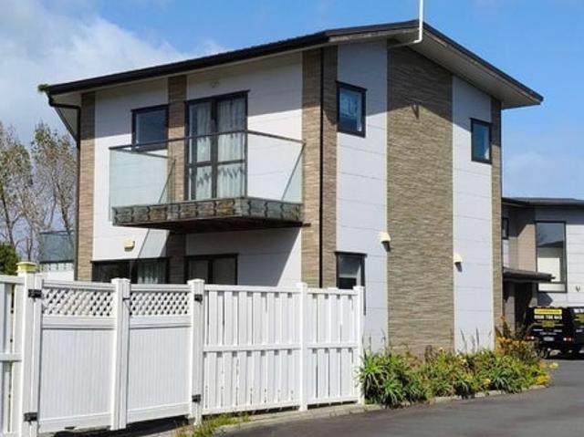 House for rent in Papakura