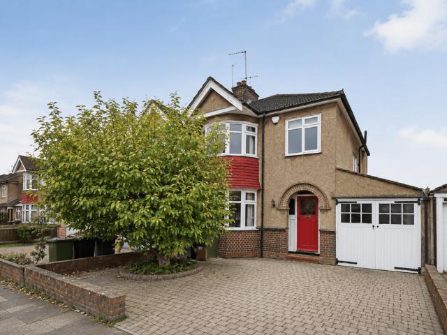 House for rent in Lane, Greater London