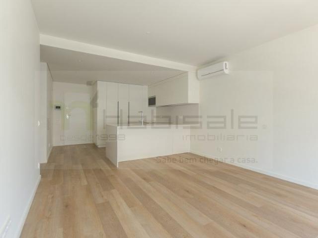 Apartamento alugar em Avenidas Novas, Lisboa