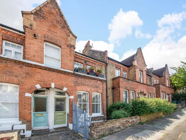 Apartment for rent in London Borough of Lewisham, Ladywell