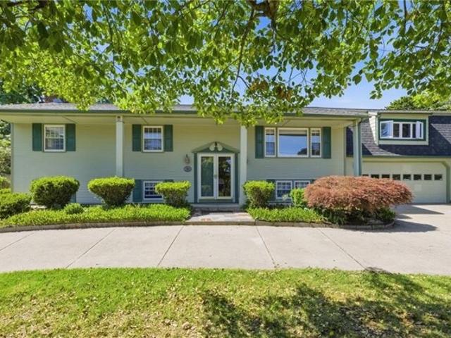 House for sale in Warwick, Rhode Island