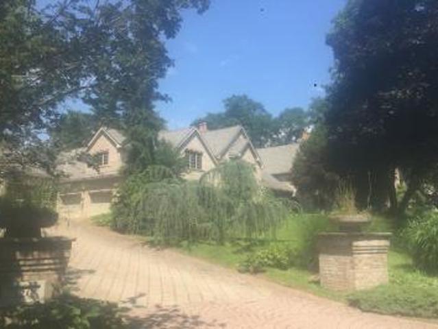 House for sale in Franklin Lakes, New Jersey