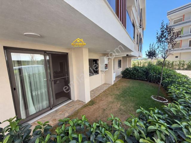 Tire, İzmir içerisinde satılık mülk