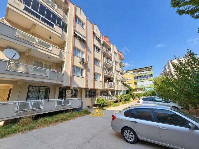 Tire, İzmir içerisinde satılık mülk