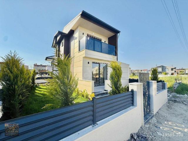 Tekirdağ, Süleymanpaşa içerisinde satılık Villa