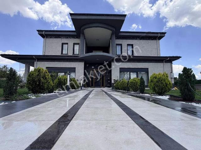Meram, Konya içerisinde satılık Villa
