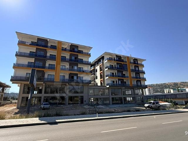 Elmali, Antalya içerisinde satılık mülk