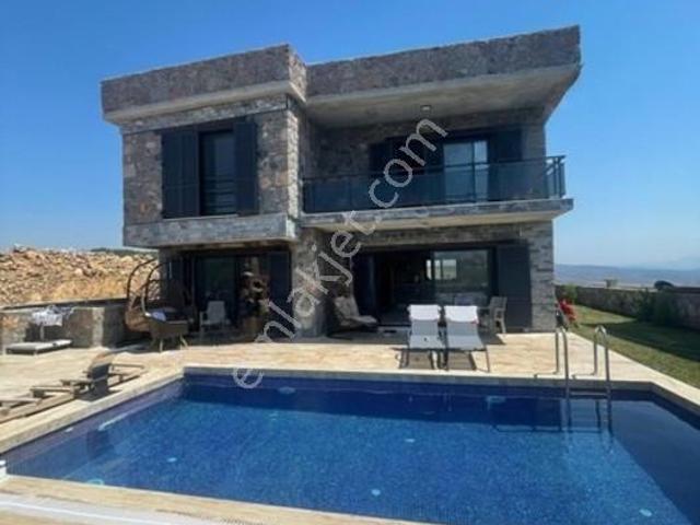 Aliağa, İzmir içerisinde satılık Villa
