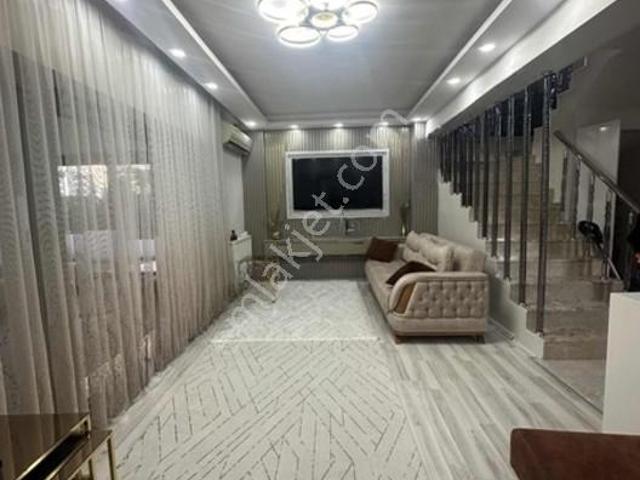 Şakran Sayfiye Mahallesi, Aliağa içerisinde satılık Villa