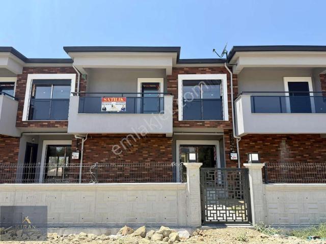Aliağa, İzmir içerisinde satılık Villa