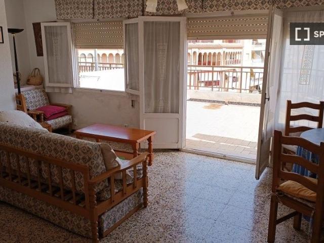 Apartamento en alquiler en Urbanització L'Almadrava, l'Alacantí