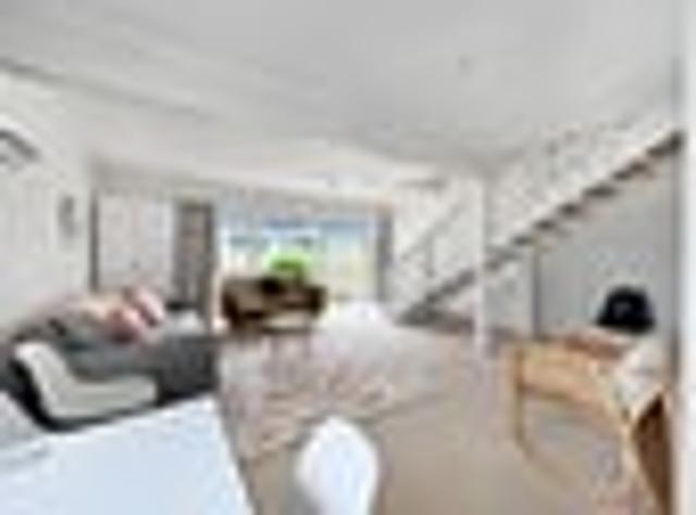 Townhouse for rent in Days Bay, Wellington