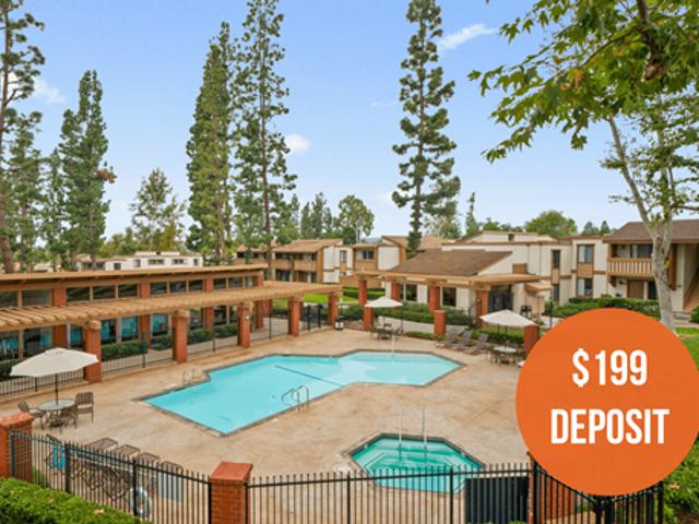 Apartment for rent in Laguna Hills, Acacia Knolls