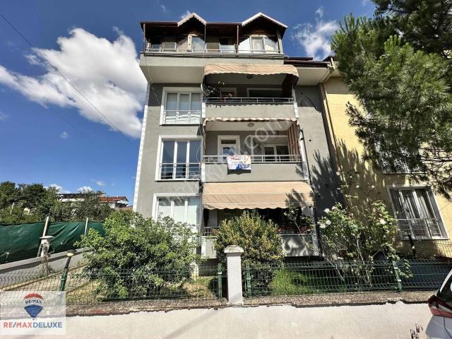 İzmit, Kocaeli içerisinde satılık mülk