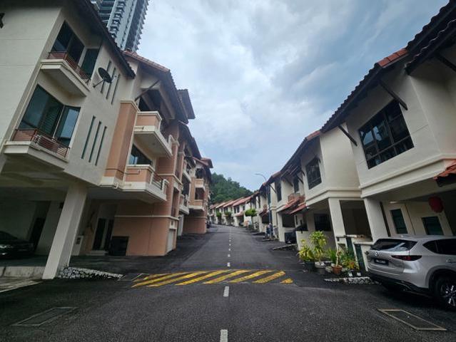 Terraced House for sale in Timur Laut, George Town