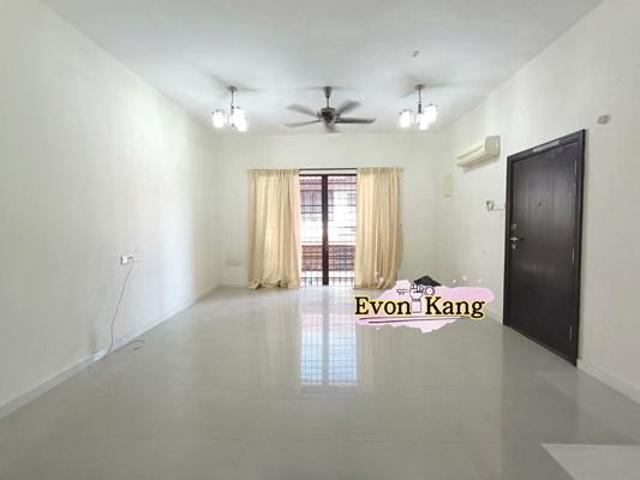 Townhouse for sale in Georgetown, Penang