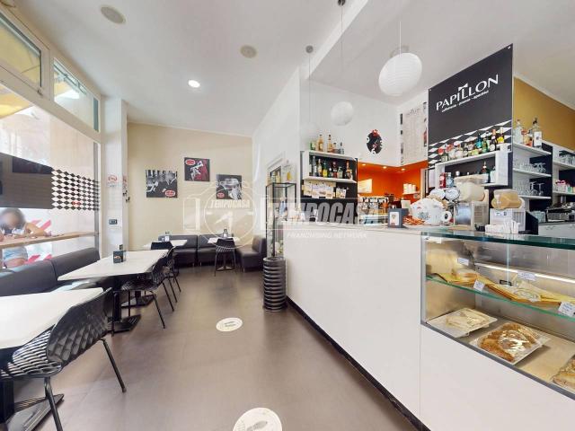 Locale Commerciale in vendita a Puglia, Lecce