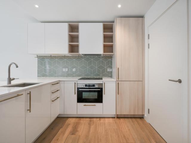 Apartment for rent in Alexandra Gate, Greater London