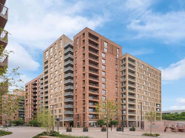 House for rent in Alexandra Gate, Greater London