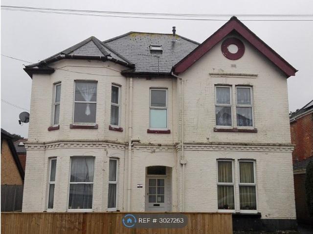 Studio for rent in Charminster, Bournemouth