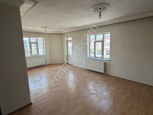 Van içerisinde kiralık mülk