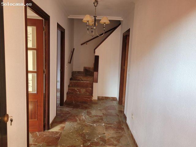 Casa en alquiler en Bormujos, Andalucía