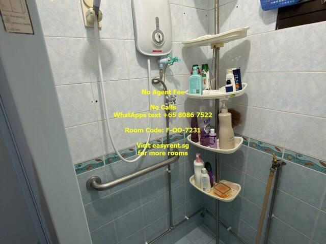Room for rent in Aljunied, Singapore