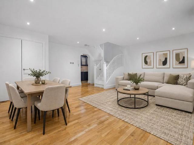 Apartment for rent in Upper Clapton, Greater London