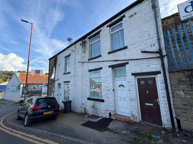 House for rent in Greengate, Bradford