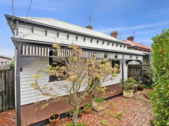 House for sale in South Geelong, Geelong