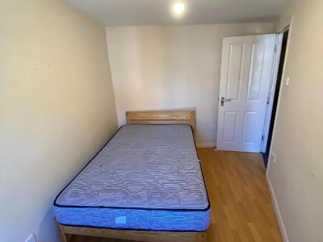 Apartment for rent in Belfast, The Holyland