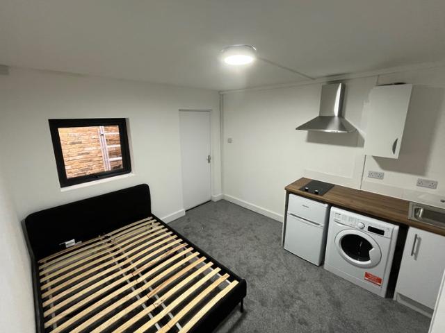 Studio for rent in Dalston, Greater London