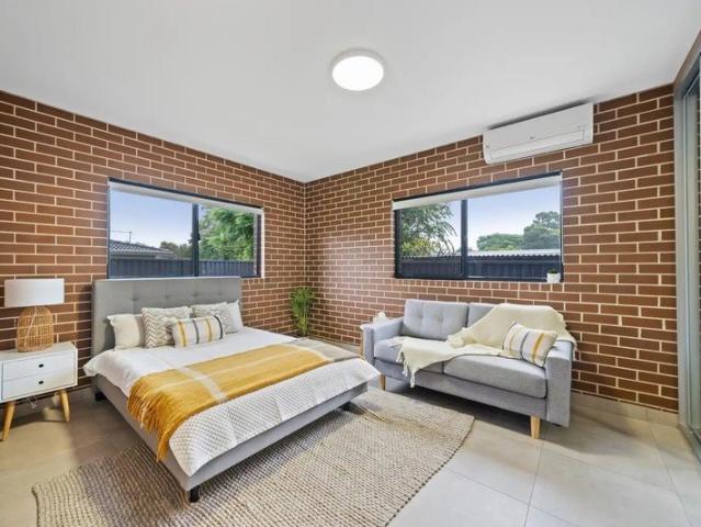 Granny Flat for rent in Sydney, New South Wales