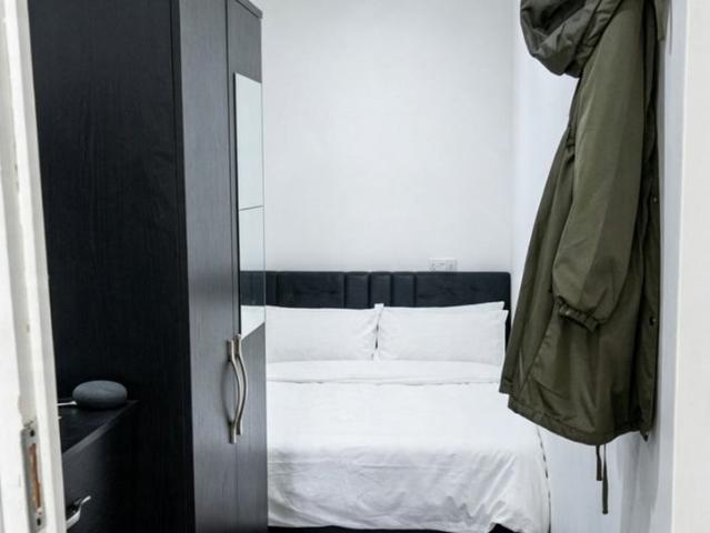 Apartment for rent in Harold Hill, Greater London