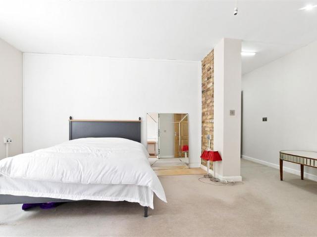 Apartment for rent in Greater London