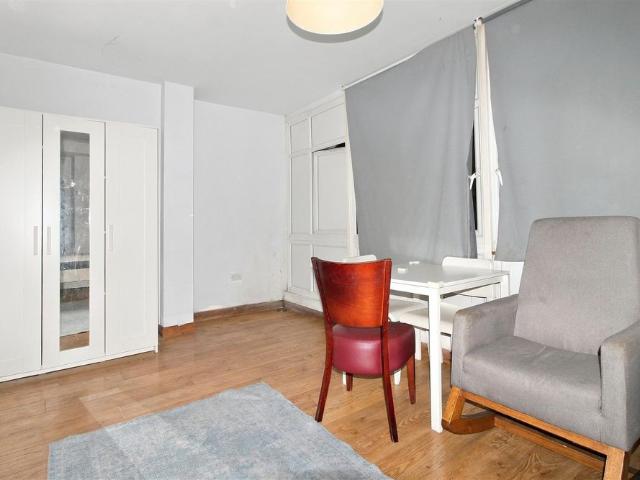 Apartment for rent in Walthamstow Village, Greater London