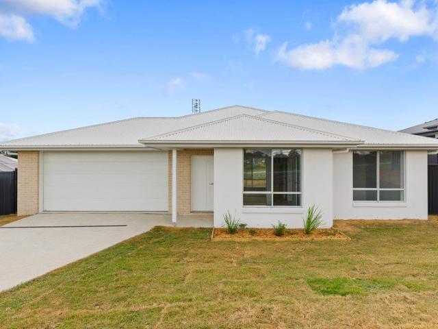 House for rent in Southside, Queensland