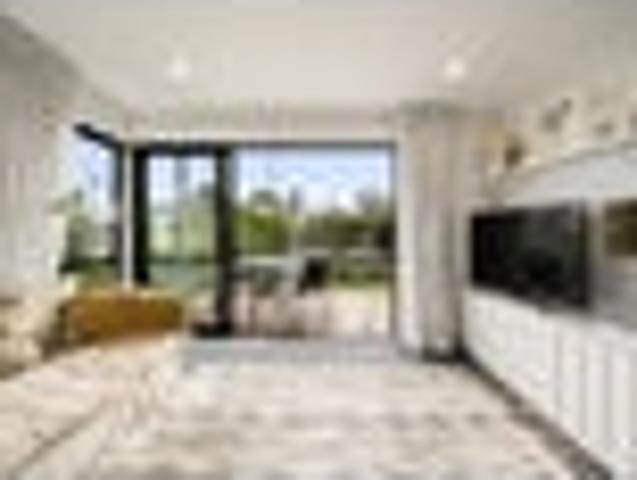 House for sale in Oroua County