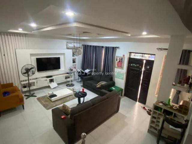 Detached house for rent in Eti Osa, Abuja