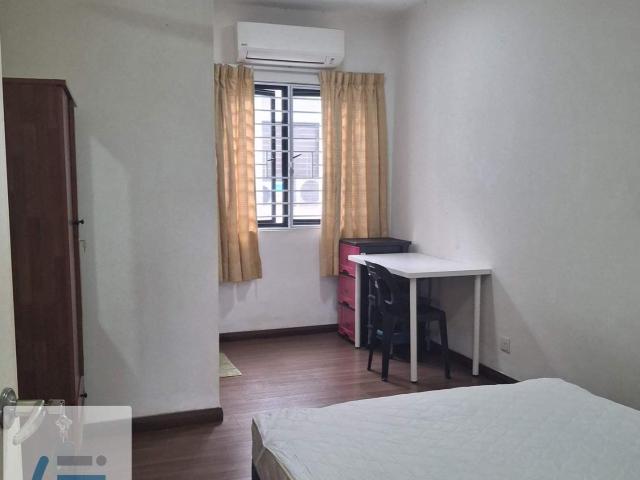 Room for rent in Country Heights Damansara, Kuala Lumpur